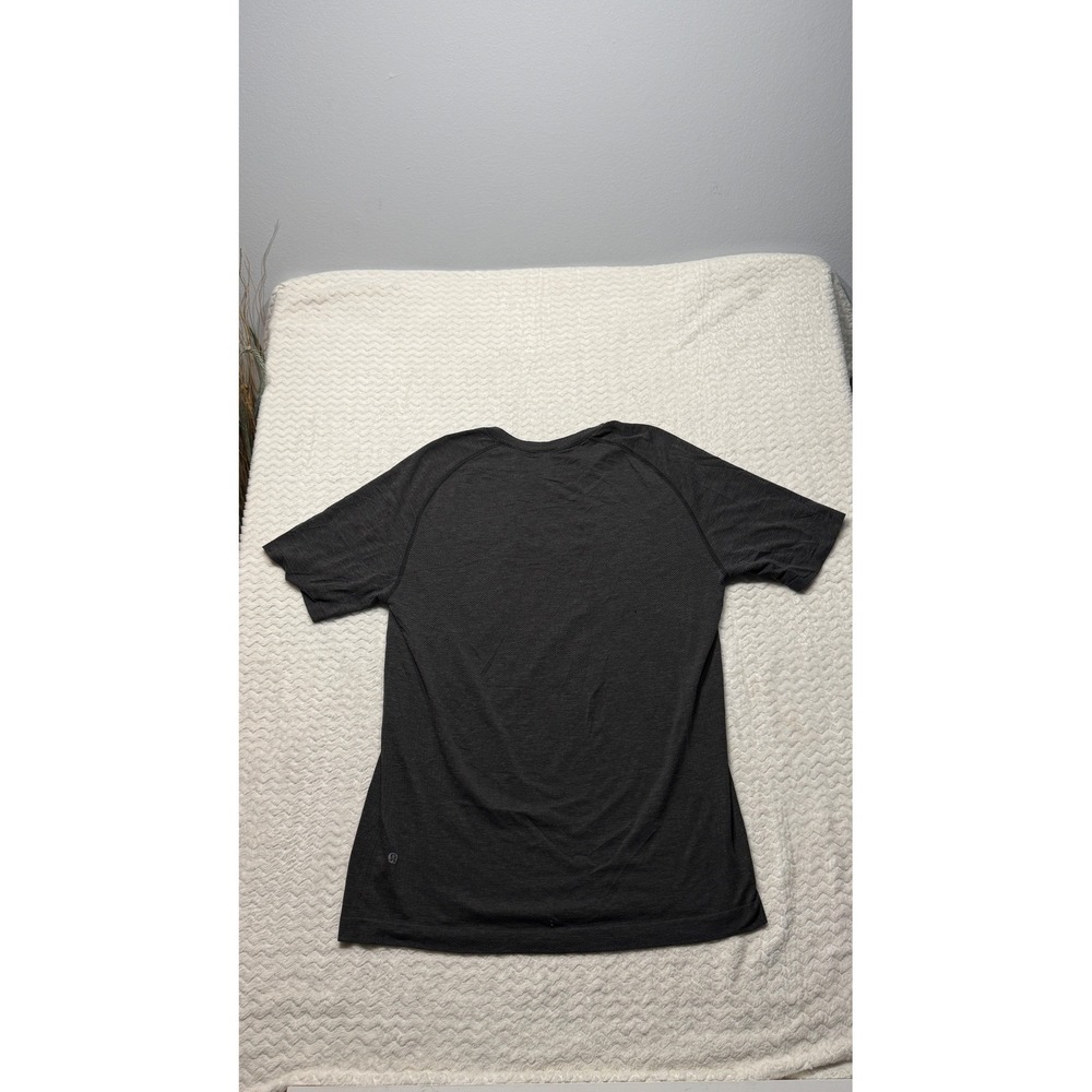 Lululemon Mens Metal Vent Tech 2.0 Short Sleeve Shirt Gray Heather Size M